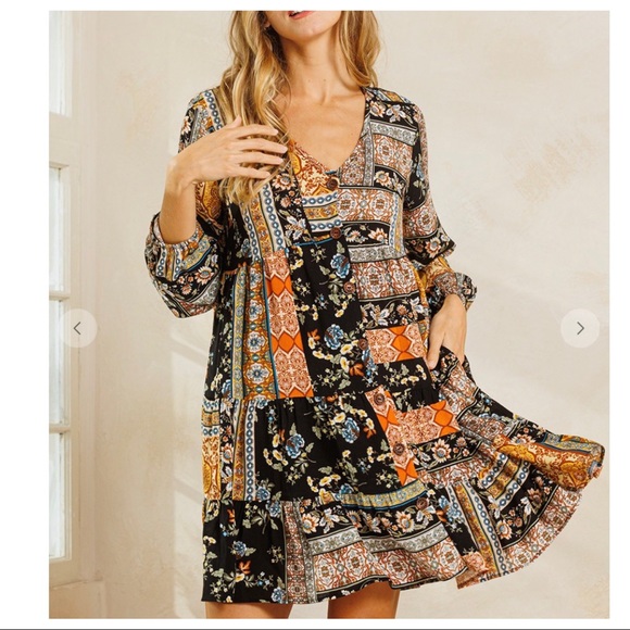 Gypsy Chic Floral Tired Button Up Dress - Picture 6 of 6